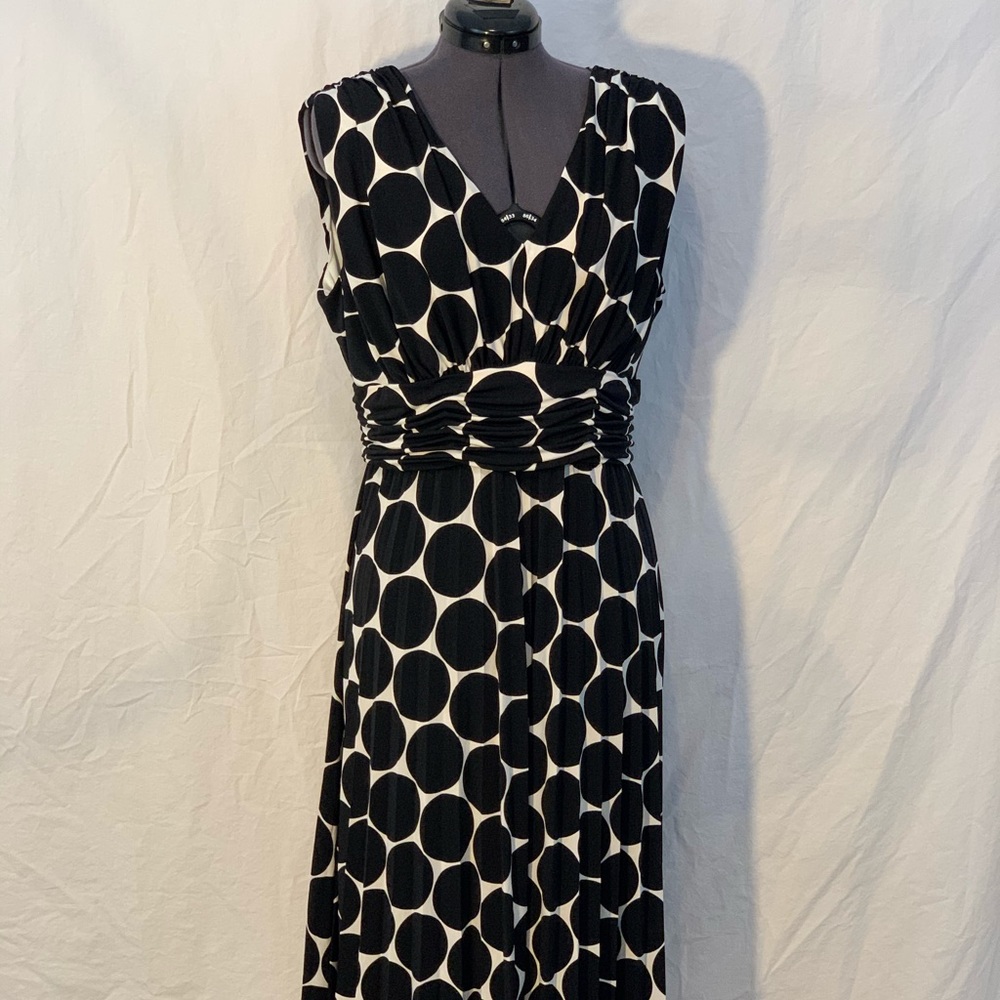 Jessica Howard sleeveless Dress